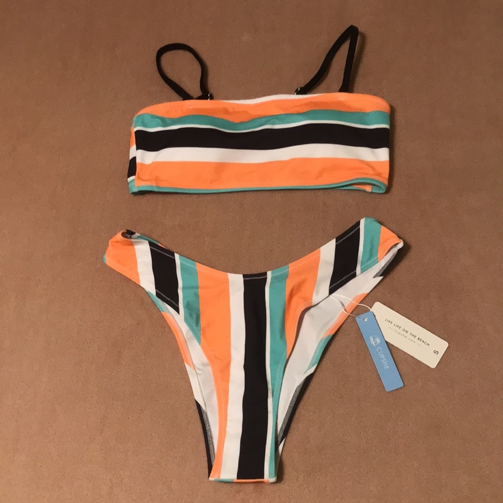 NWT Cupshe colorful striped two piece bikini swimsuit. Size small.